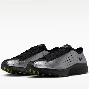 Nike Silver and Black Low-Profile Swim-Ready Shoe